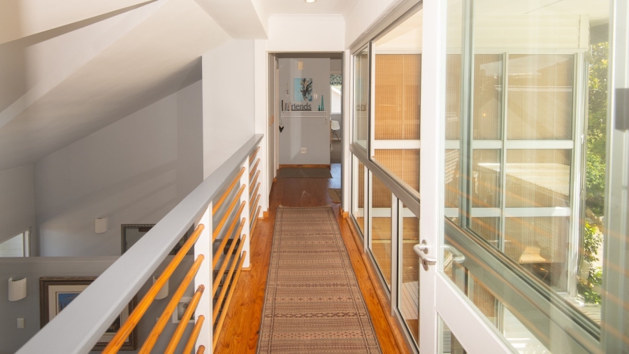 5 Bedroom Property for Sale in Hersham Western Cape